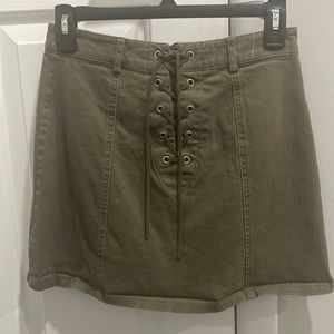 Hunter green stretchy denim skirt